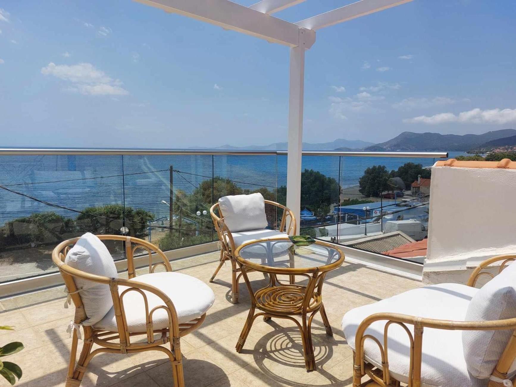 Jenny Apartments Καρλόβασι Εξωτερικό φωτογραφία